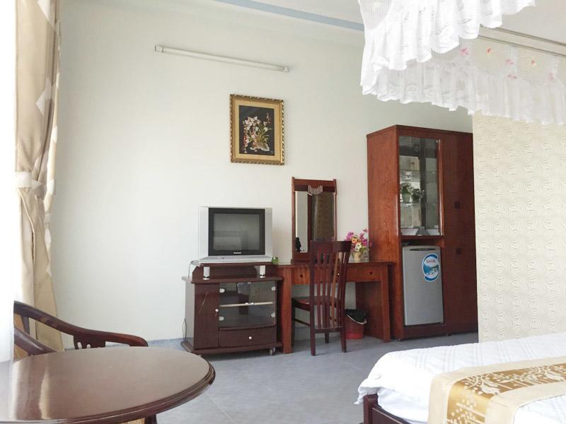 Hoa Anh Dao Hotel Tuy Hoa Extérieur photo