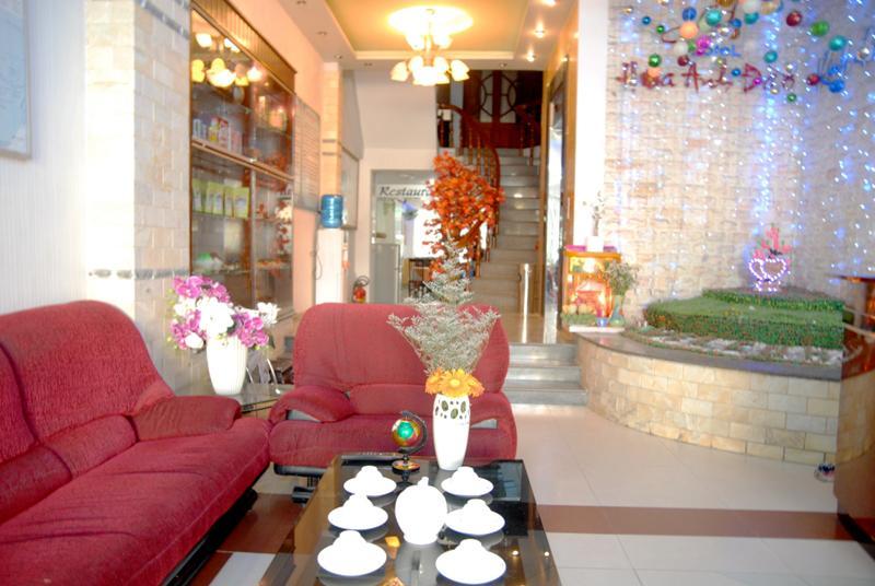 Hoa Anh Dao Hotel Tuy Hoa Extérieur photo