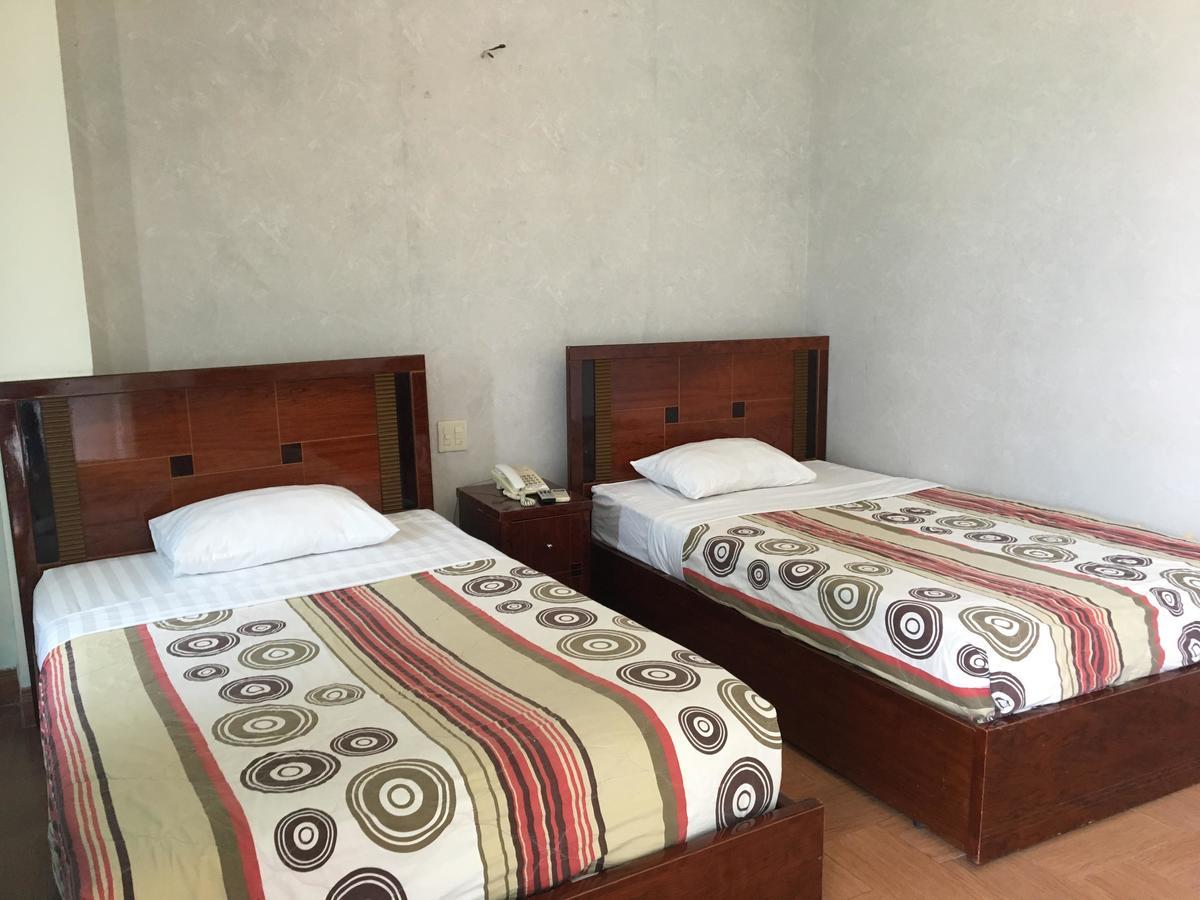 Hoa Anh Dao Hotel Tuy Hoa Extérieur photo